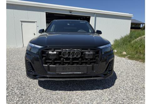 Audi Q7 #2
