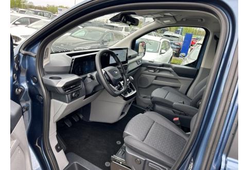 Ford Tourneo Custom #10