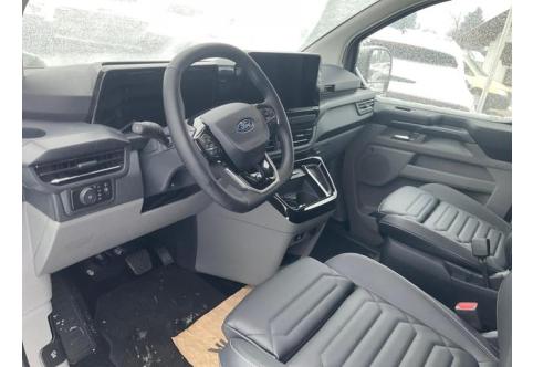 Ford Tourneo Custom #1