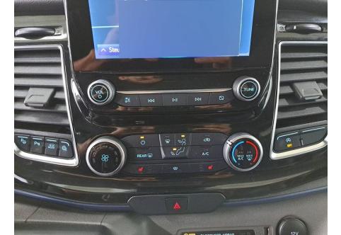 Ford Tourneo Custom #19