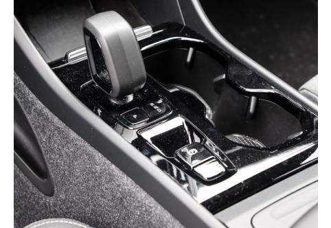 Volvo XC40 #13