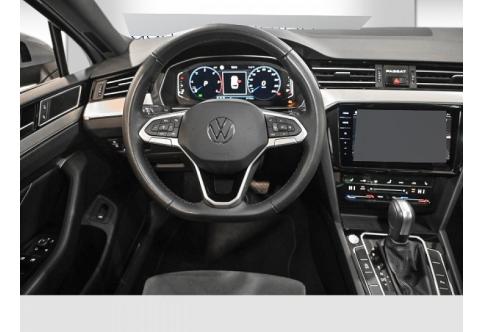 VW Passat #12