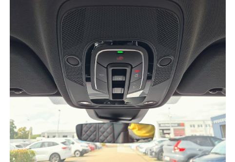 Audi SQ8 #17