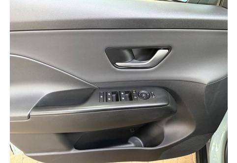 Hyundai Kona #15