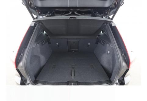 Volvo XC40 #13
