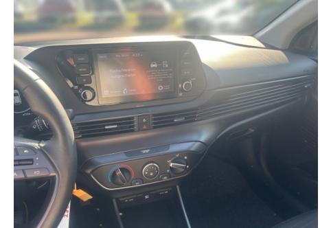 Hyundai i20 #8
