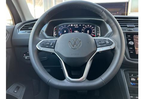 VW Tiguan #15
