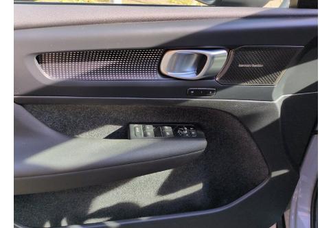 Volvo XC40 #7