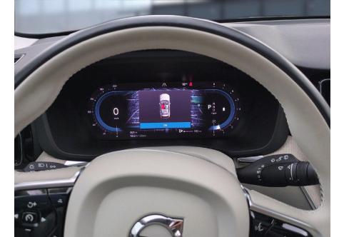 Volvo XC60 #10