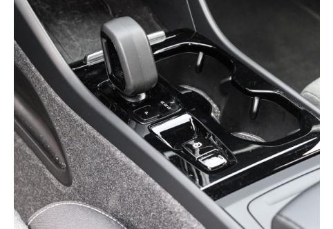 Volvo XC40 #13