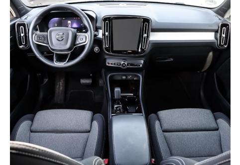 Volvo XC40 #5