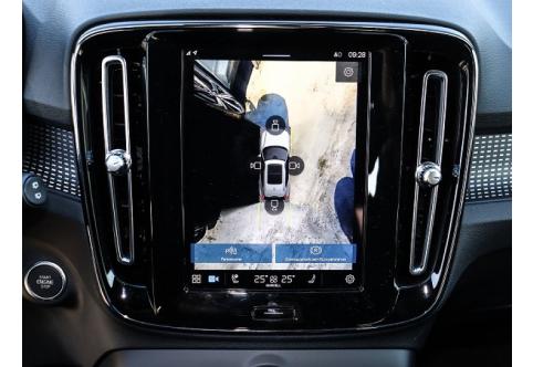 Volvo XC40 #9
