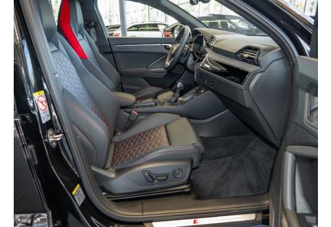 Audi RSQ3 #2
