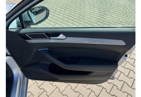 VW Passat #20