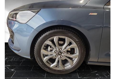 Ford Focus #12