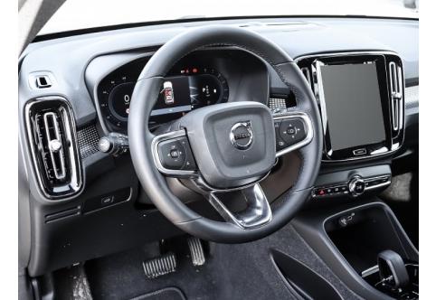 Volvo XC40 #4