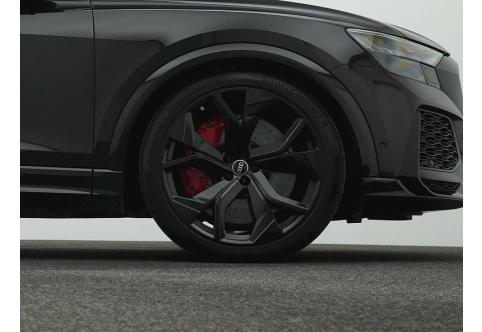 Audi RSQ8 #24