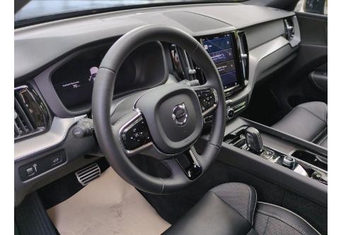Volvo XC60 #8
