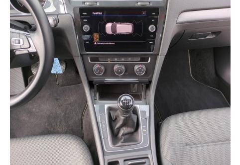 VW Golf #6