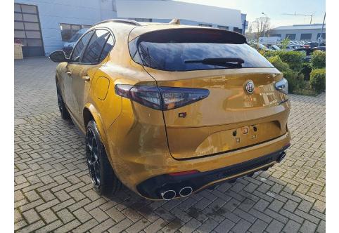 Alfa Romeo Stelvio #2