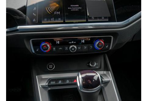Audi Q3 #10