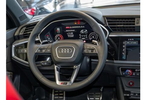 Audi RSQ3 #7