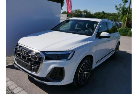 Audi Q7 #1