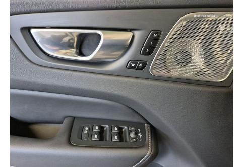 Volvo XC60 #13