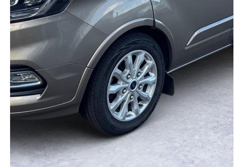 Ford Tourneo Custom #6