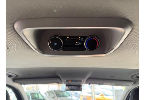 Ford Tourneo Custom #20