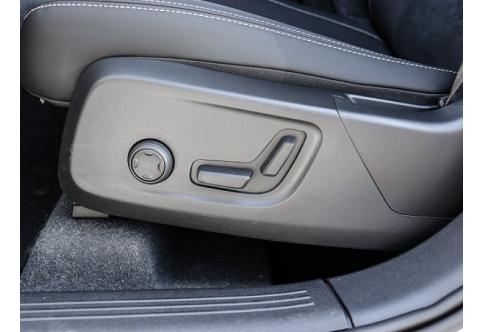 Volvo XC40 #12