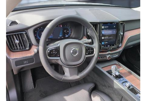 Volvo XC60 #10