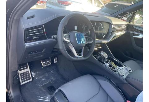 VW Touareg #2