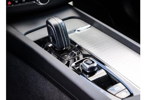 Volvo XC60 #13