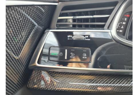 Audi SQ8 #26