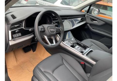 Audi Q7 #2