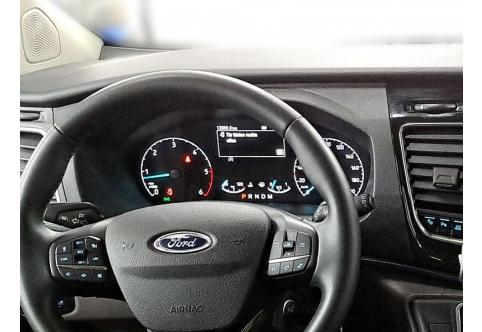 Ford Tourneo Custom #17