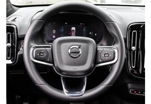 Volvo XC40 #6