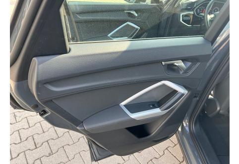 Audi Q3 #11