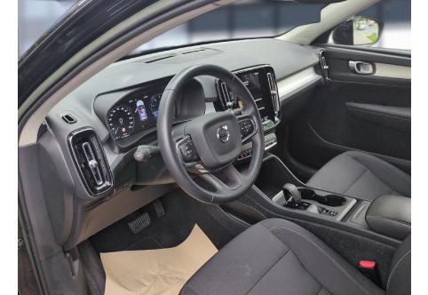 Volvo XC40 #8