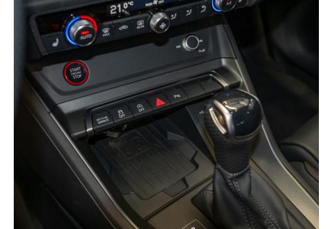 Audi RSQ3 #11