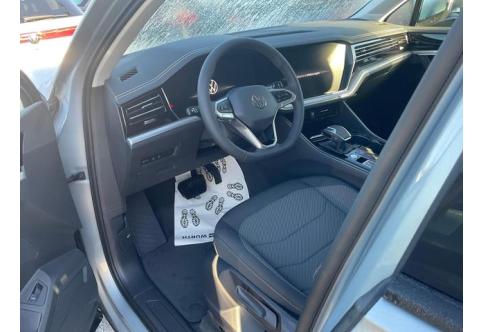 VW Touareg #2