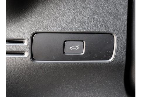 Volvo XC40 #11