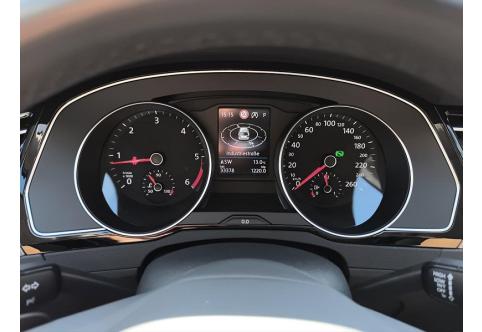 VW Passat #10