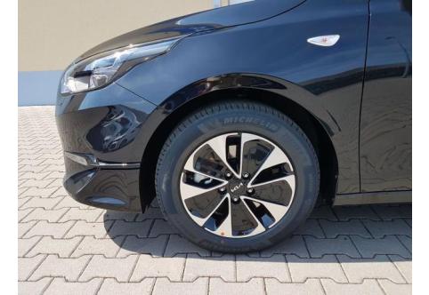 KIA cee'd #1
